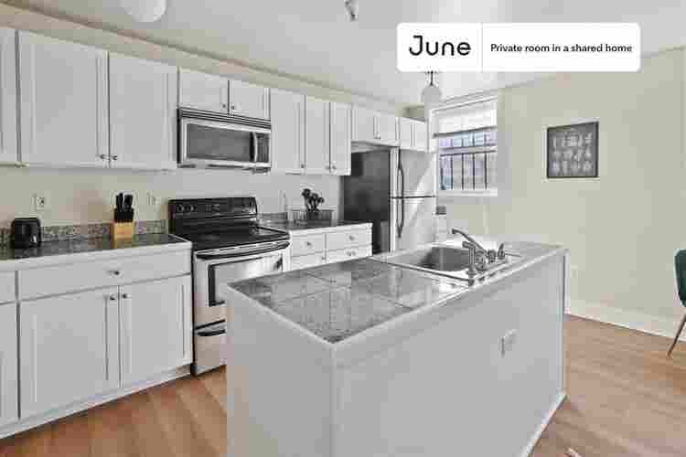 2 BR in Washington DC