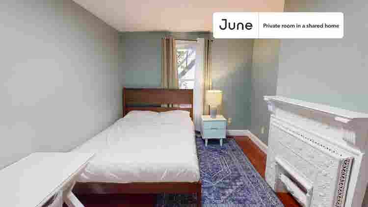 7 BR in Boston