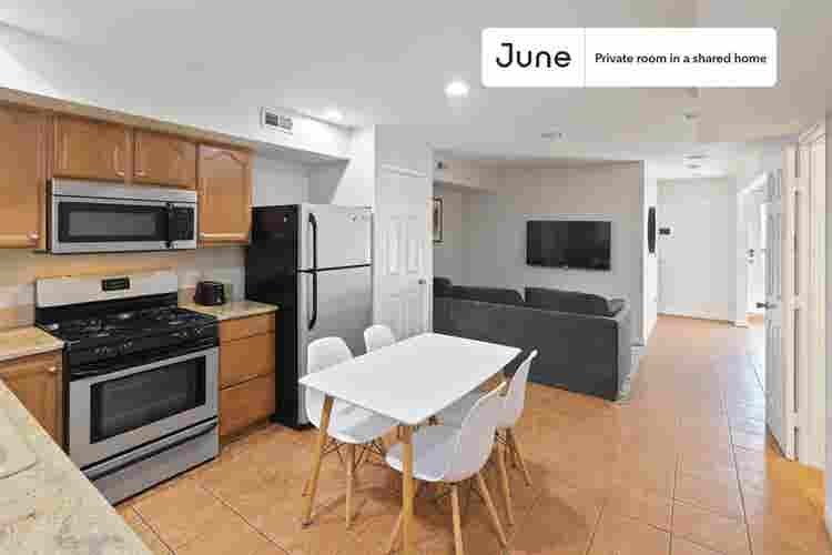 3 BR in Washington DC