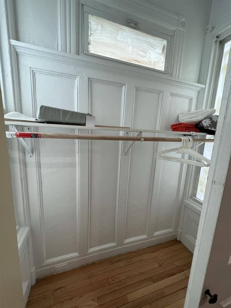 Female Sought for house share.