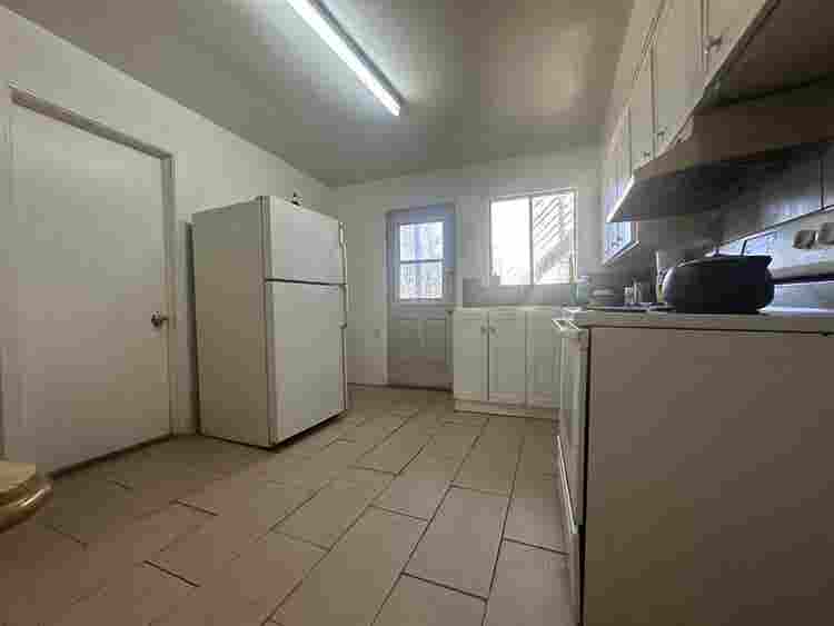 Private Room Metro Plamondon