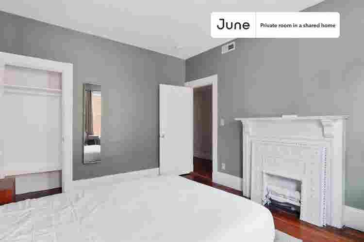 7 BR in Boston