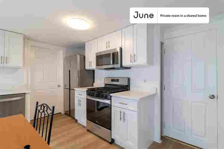 4 BR in Boston