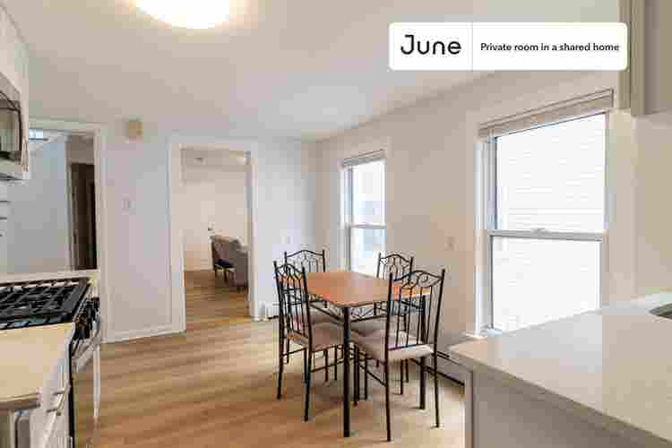 4 BR in Boston