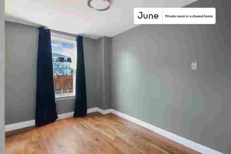 7 BR in Boston