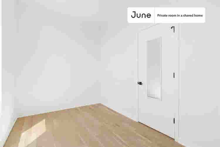 4 BR in Chicago