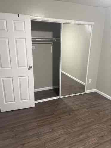 Room available -  bath house
