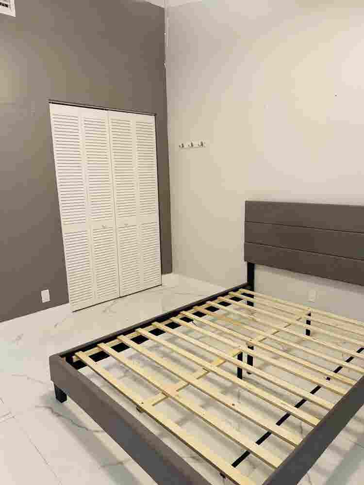 Room with Private Bathroom for Rent