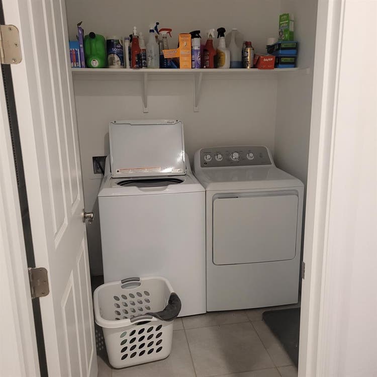 Private bathroom and arcade!