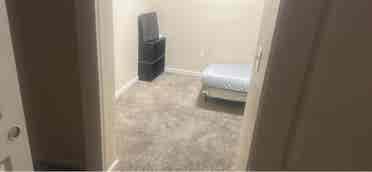 Bedroom and bathroom for rent $