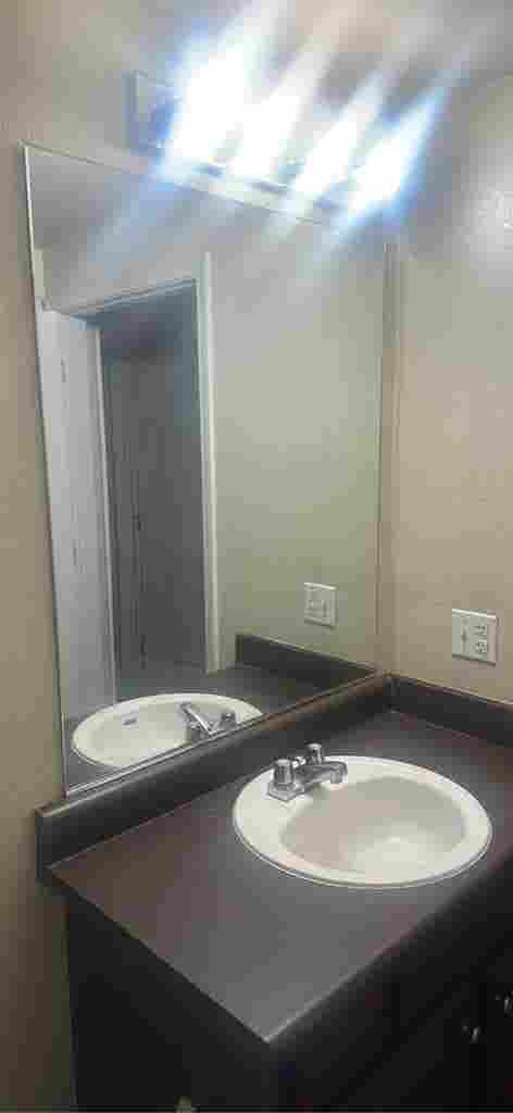 Bedroom and bathroom for rent $