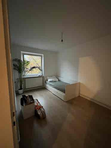 Cosy Room In a Shared apartment