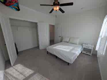 6 BR in Charlotte