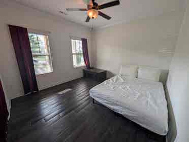 6 BR in Charlotte