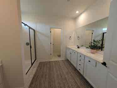 6 BR in Charlotte
