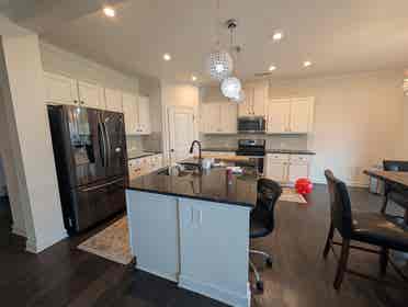 6 BR in Charlotte