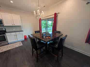 6 BR in Charlotte