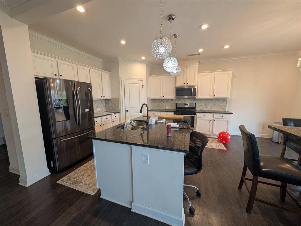 6 BR in Charlotte