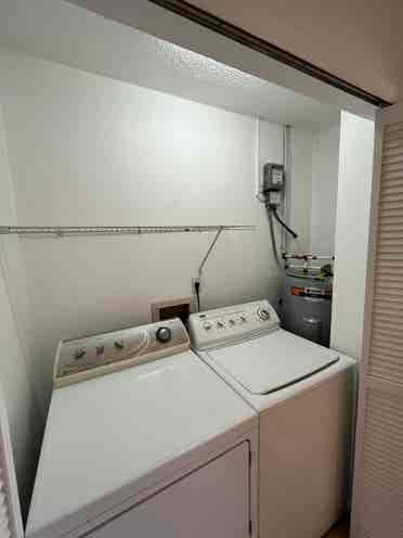 Room/shared Bath with utilities