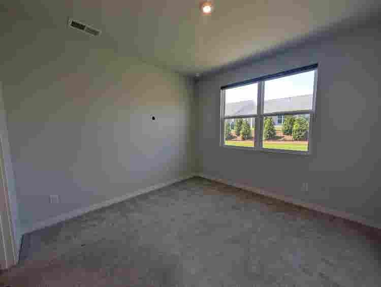 4 BR in Charlotte