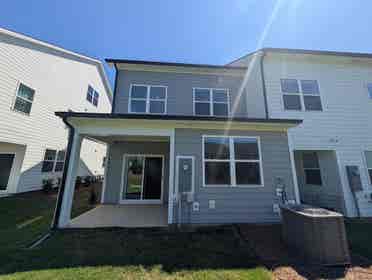 4 BR in Charlotte
