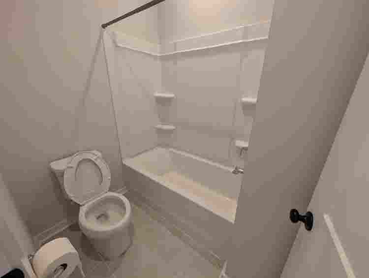 4 BR in Charlotte