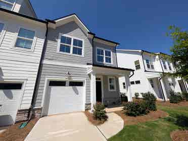4 BR in Charlotte