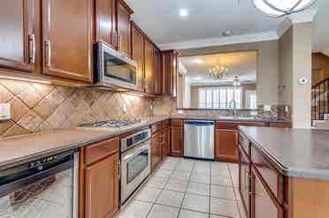 4 BR in Irving