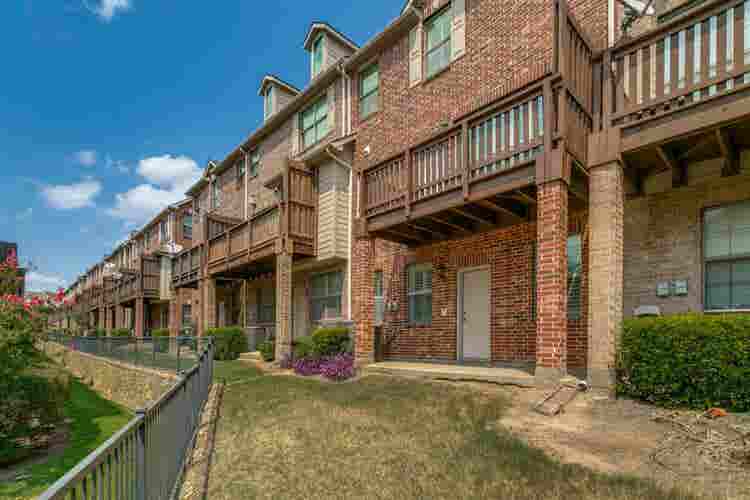 4 BR in Irving