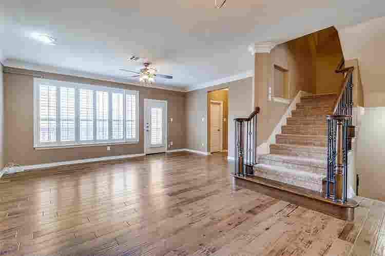 4 BR in Irving