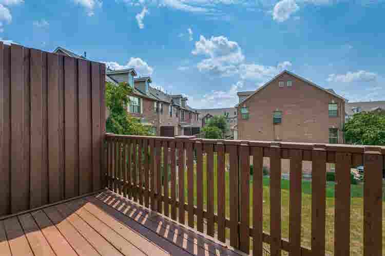 4 BR in Irving