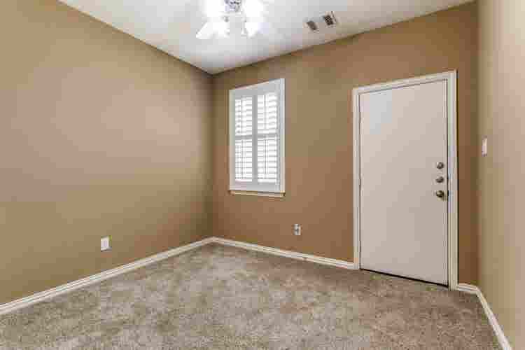 4 BR in Irving