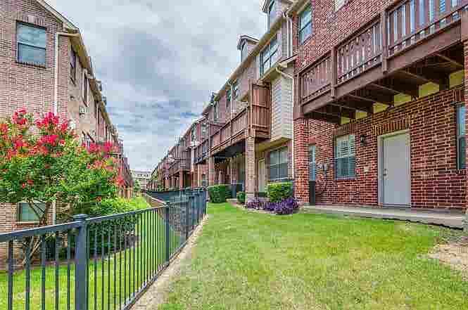 4 BR in Irving