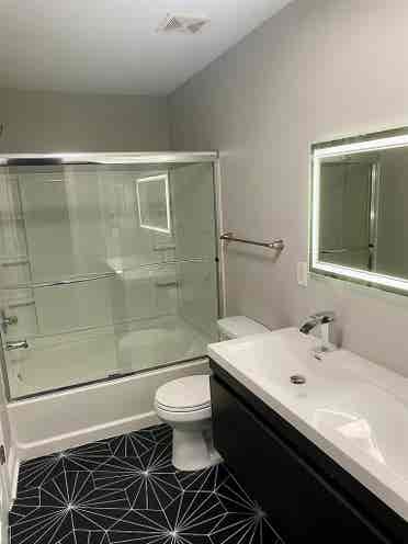 3 BR in East Point