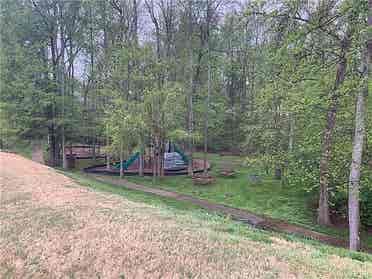 3 BR in Charlotte
