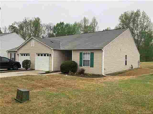3 BR in Charlotte