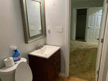 4 BR in Roswell