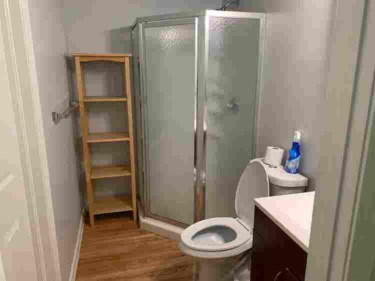 4 BR in Roswell