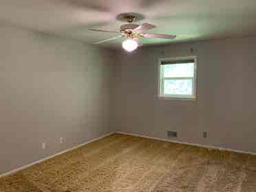 4 BR in Roswell