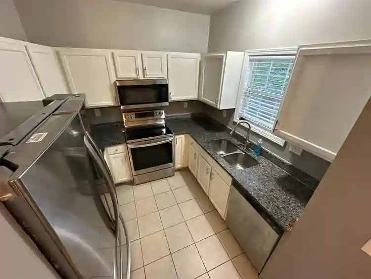 6 BR in Atlanta