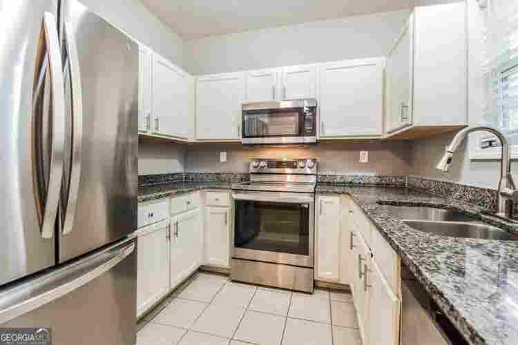 6 BR in Atlanta
