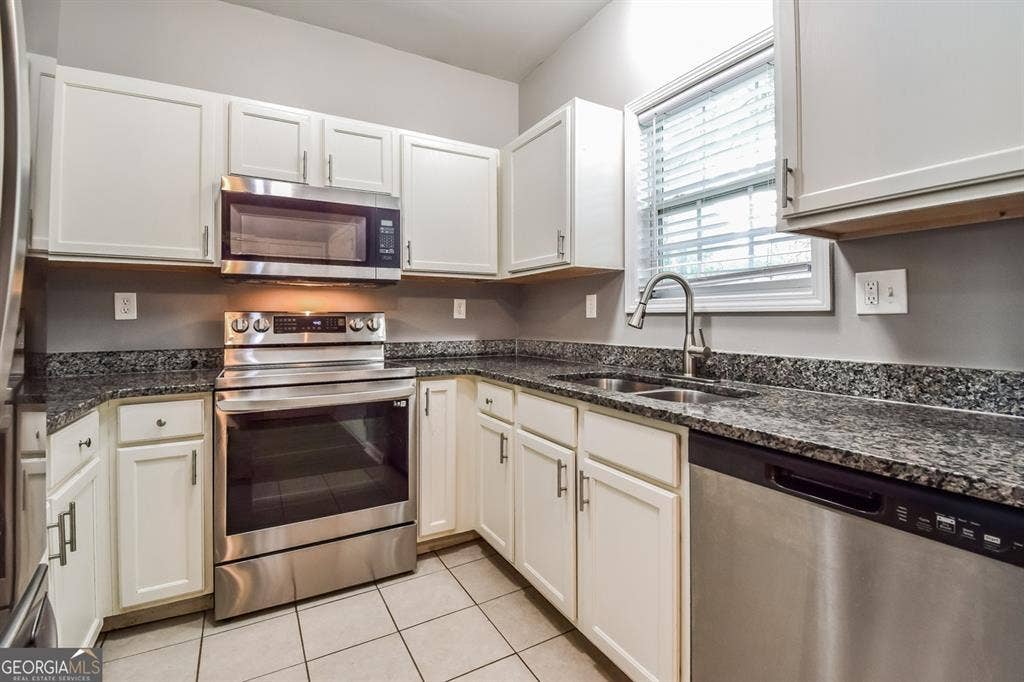 6 BR in Atlanta