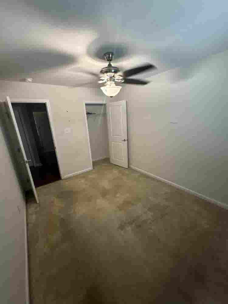Room for Rent – $ (East End)