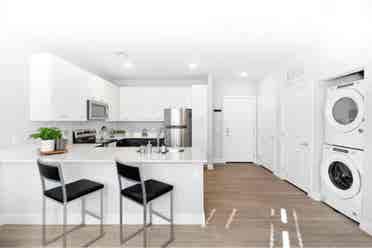 Fully Furnished - private room!