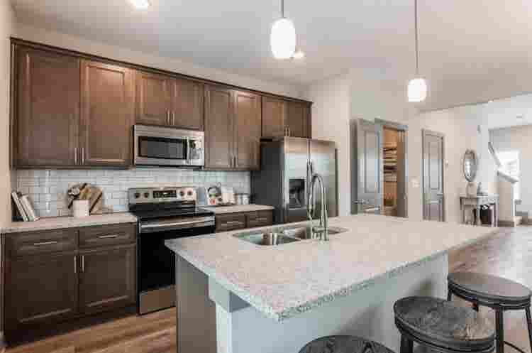Room for rent in Bellevue.