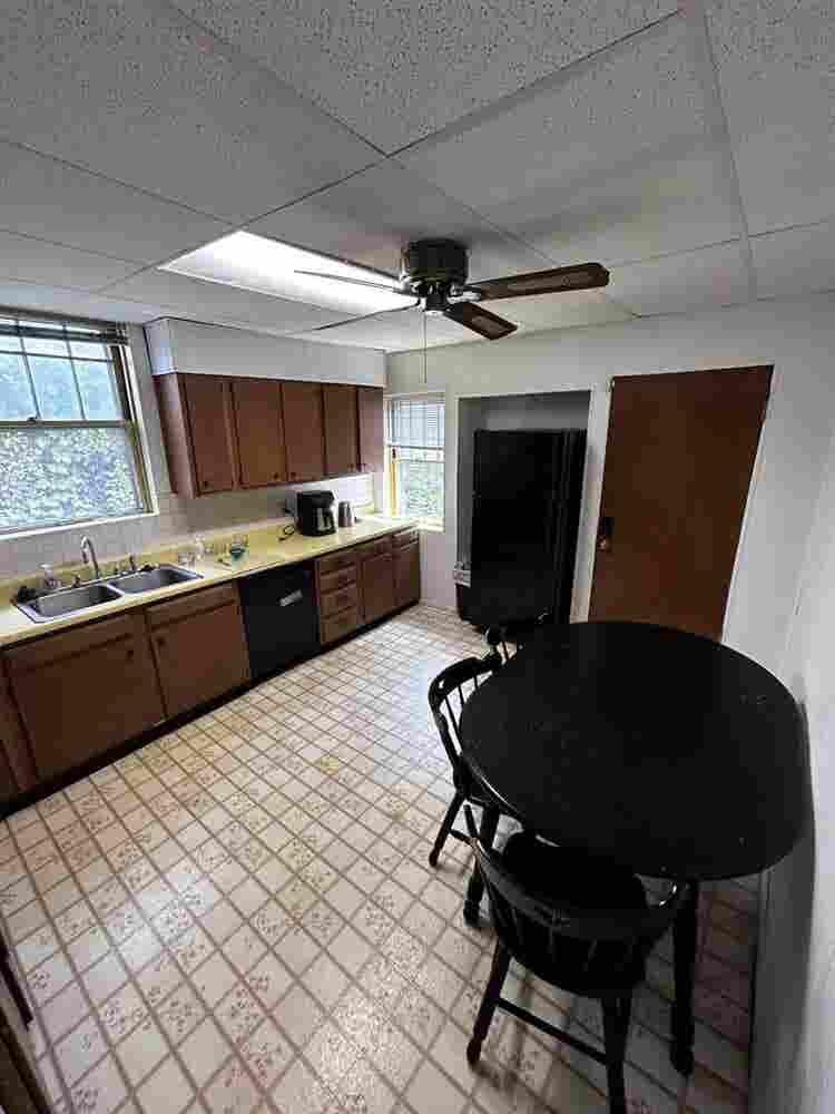 Huge Room & Bath-
Utilities Included
