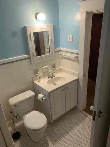 Huge Room - ALL Utilities Included