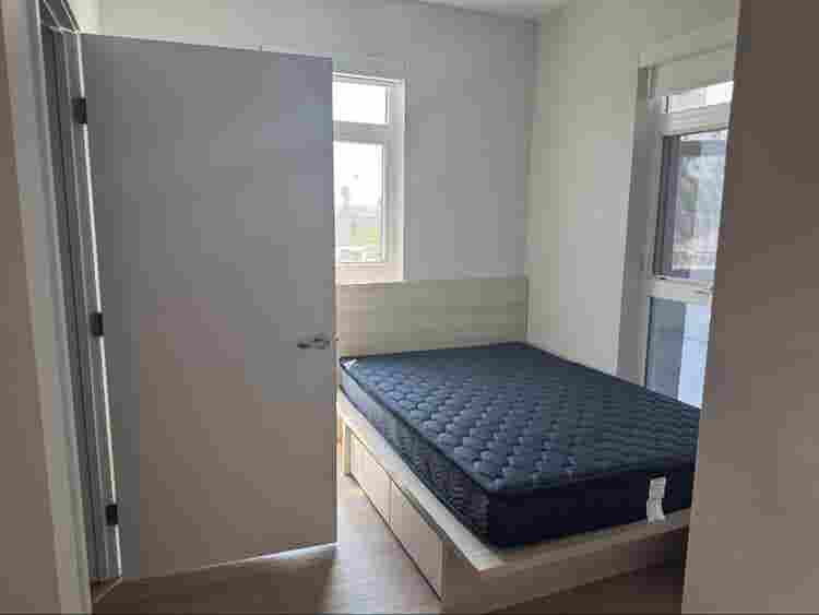 3 Private Bedroom/Bathroom Suites