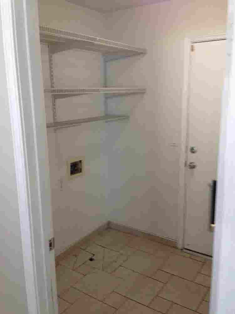 tile floors, vaulted ceilings