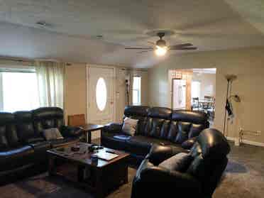 2 Rooms for Rent in Lafayette Home